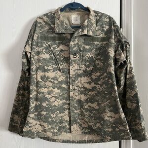 Fatigues Jacket & Pants need a new home use as a costume or use as hunting gear
